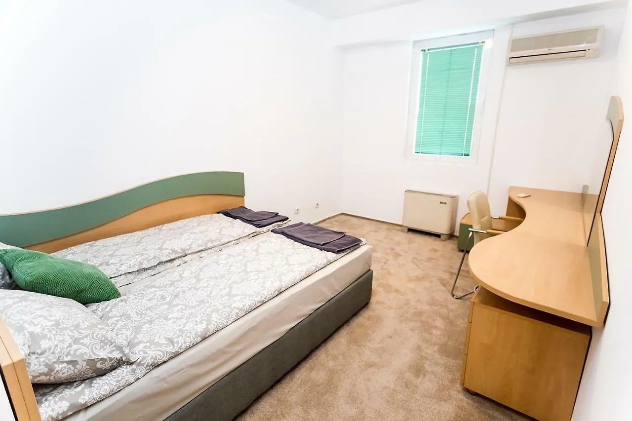 Sofia Drujba Apartment